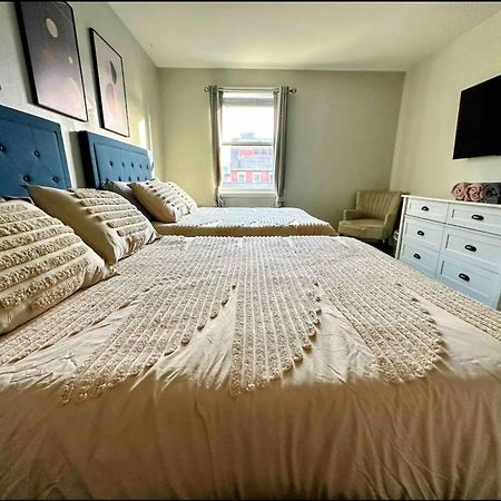 4 Bedroom 3 Bath Sleeps 10 Pet Friendly Private Backyard, 2 Car Garage, City Views, Close To All Stadiums And Casino Pittsburgh Luaran gambar